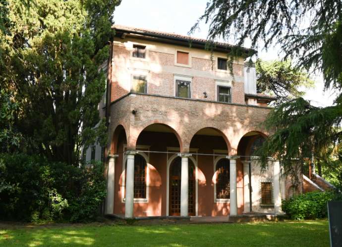 Prestigiosa Villa Liberty a Treviso