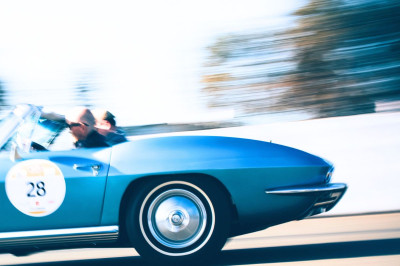 Vendere un’auto all’asta tra privati: come funziona, vantaggi e aspetti da valutare